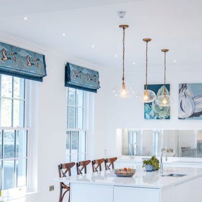 Family Kitchen Breakfast Bar